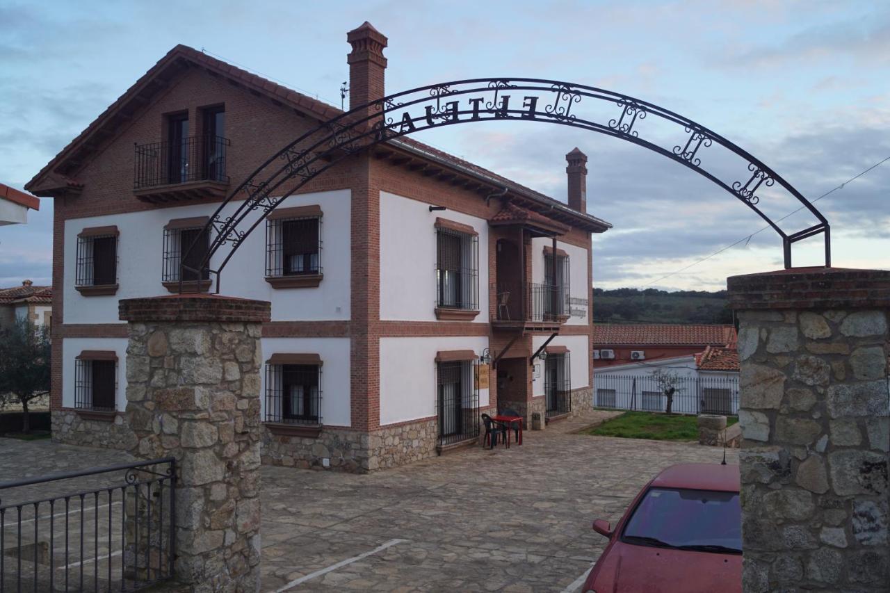 Apartamentos Rurales Monfraguee Торрехон-эль-Рубио Экстерьер фото
