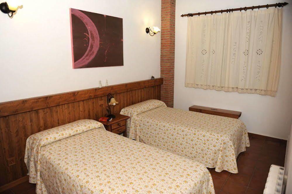 Apartamentos Rurales Monfraguee Торрехон-эль-Рубио Экстерьер фото